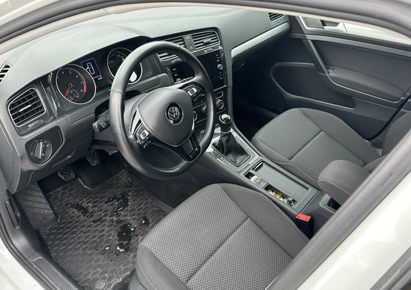Volkswagen Golf cena 63900 przebieg: 58523, rok produkcji 2019 z Rzepin małe 29